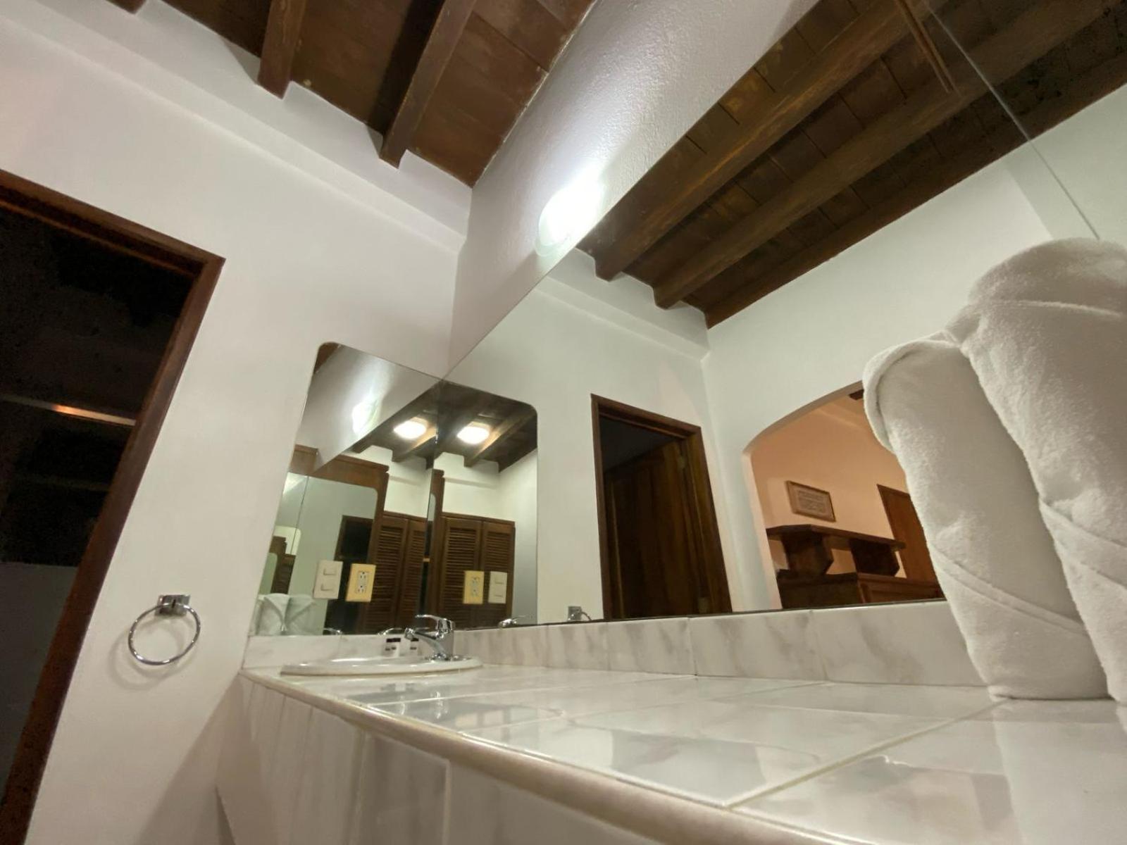 Hotel Boutique La Pergola Manzanillo Extérieur photo
