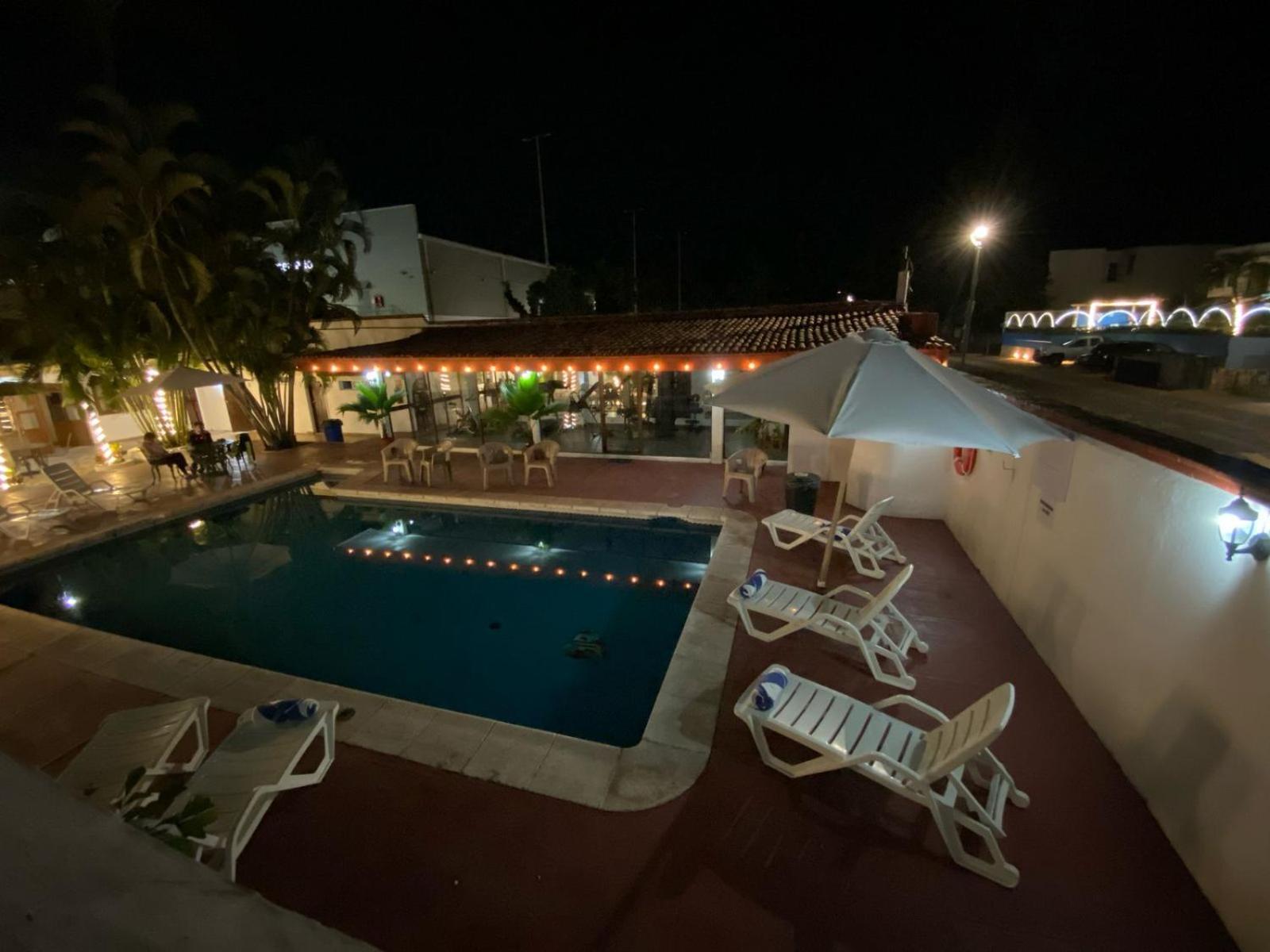 Hotel Boutique La Pergola Manzanillo Extérieur photo
